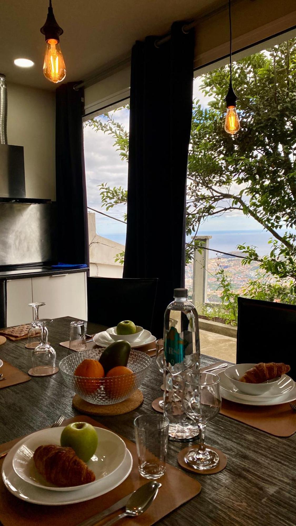 Studio Geek Villa - Open Space - 5M From 5 Top Attractions - Pool All Year Round, Dining Pergola, Barbecue - Funchal Matrix Holiday Home Εξωτερικό φωτογραφία