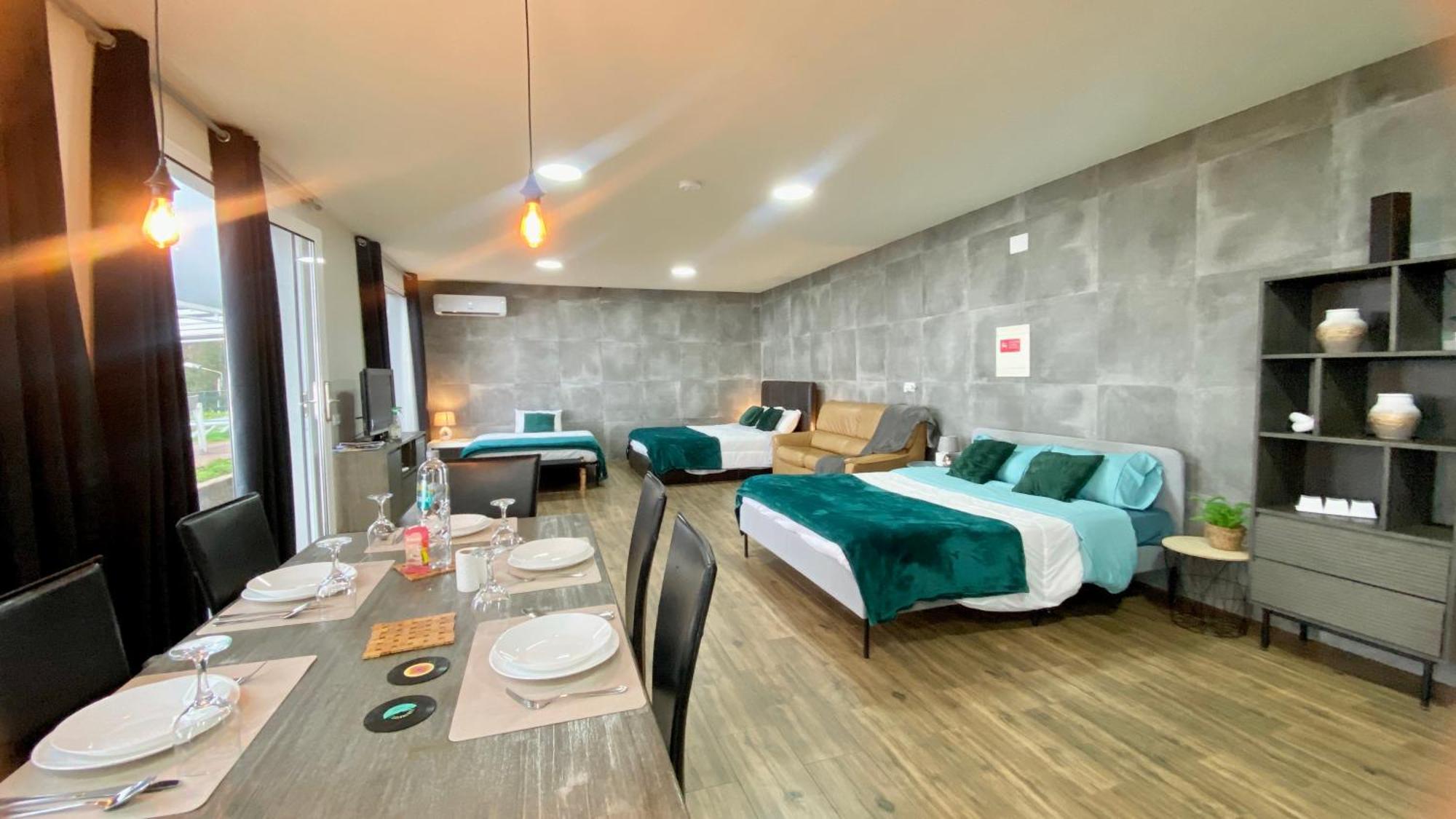 Studio Geek Villa - Open Space - 5M From 5 Top Attractions - Pool All Year Round, Dining Pergola, Barbecue - Funchal Matrix Holiday Home Εξωτερικό φωτογραφία